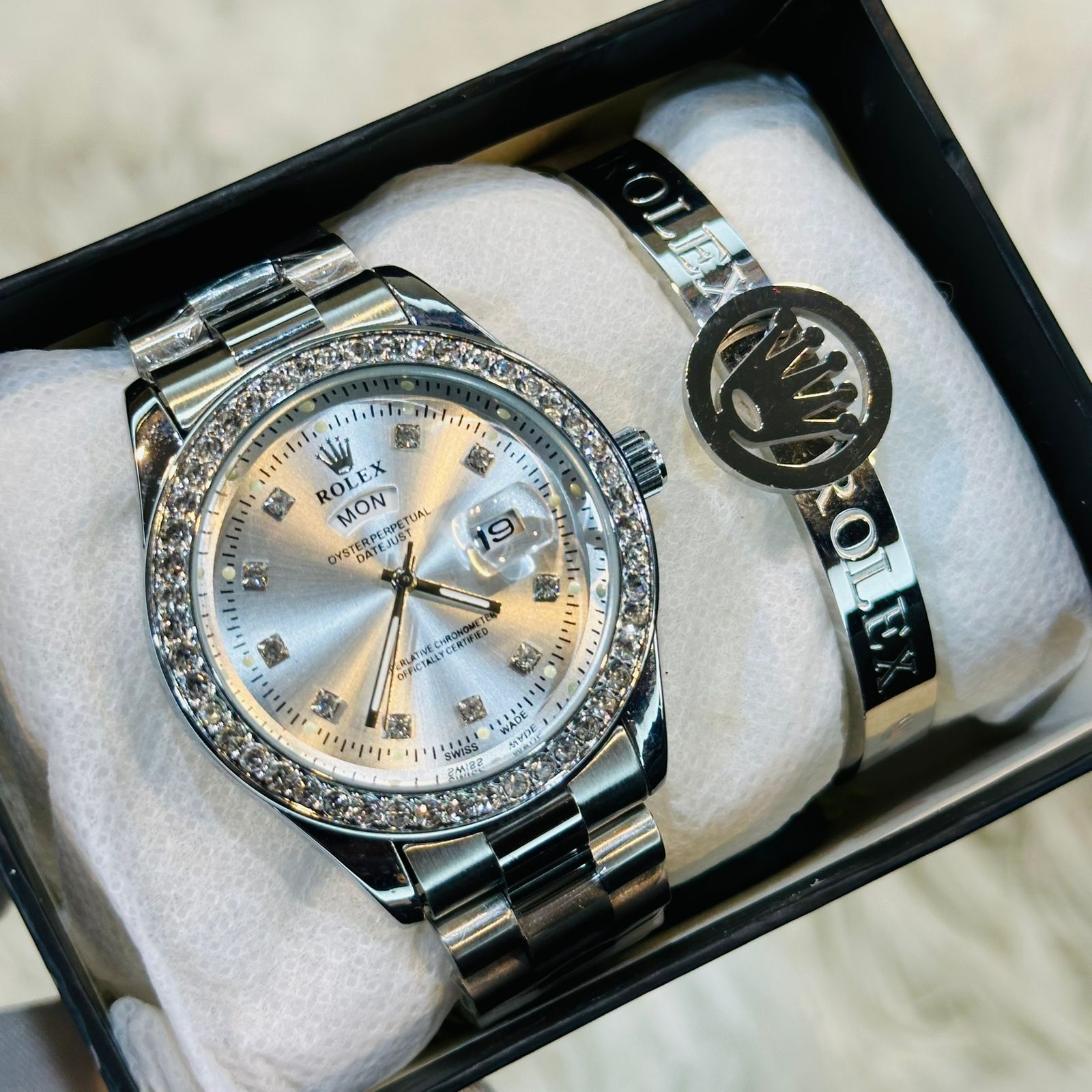 Premium Quality RLX Full Silver Stone Watches & Ring Bracelet